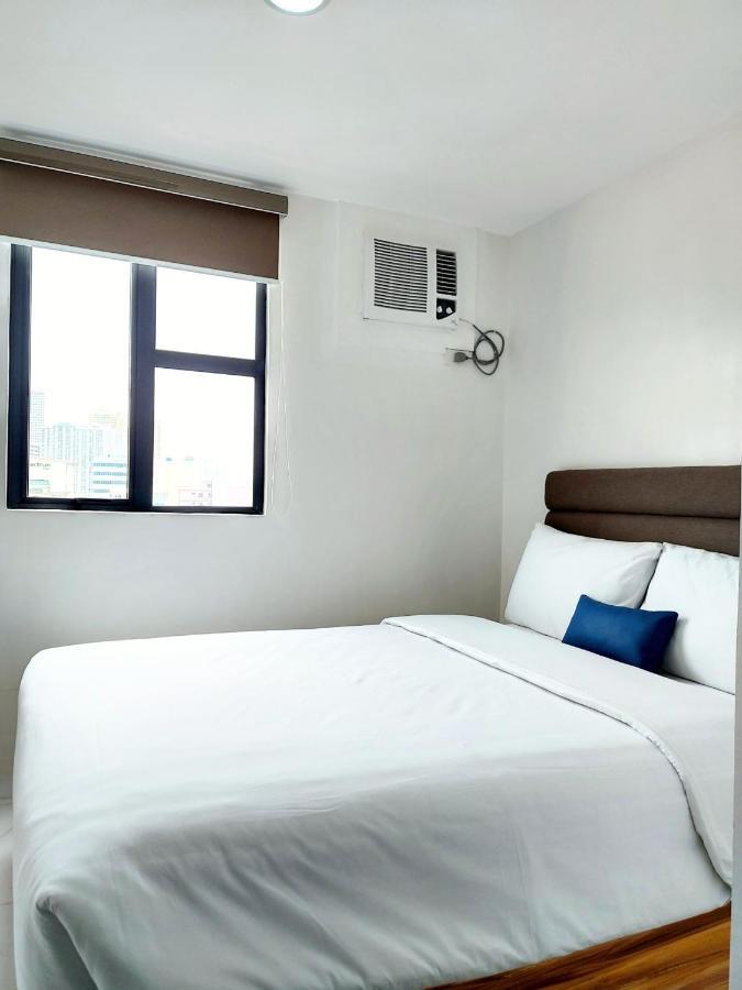 Airobedz Makati - A Value Hotel Manila Eksteriør bilde