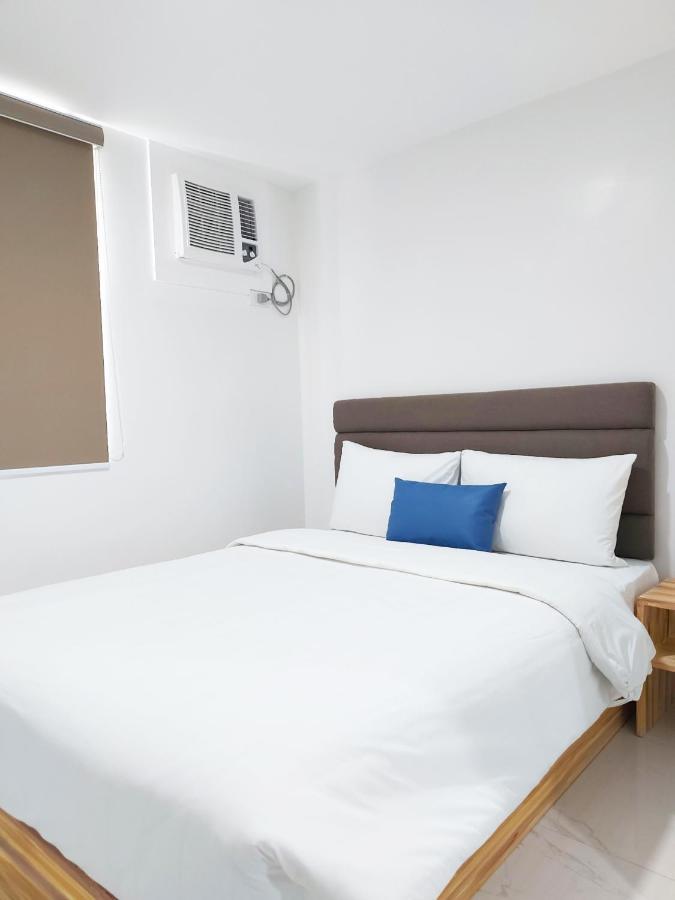 Airobedz Makati - A Value Hotel Manila Eksteriør bilde