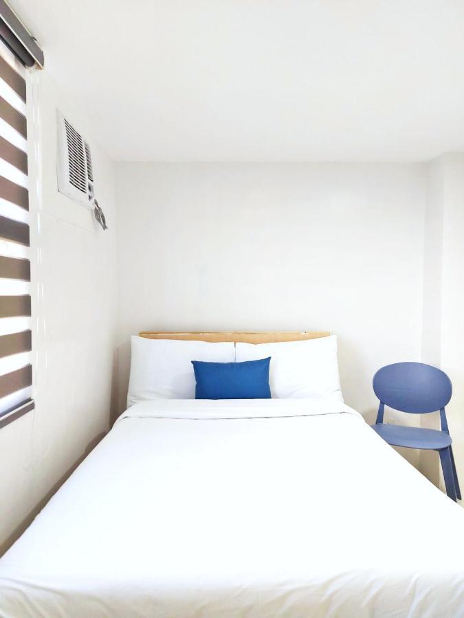 Airobedz Makati - A Value Hotel Manila Eksteriør bilde